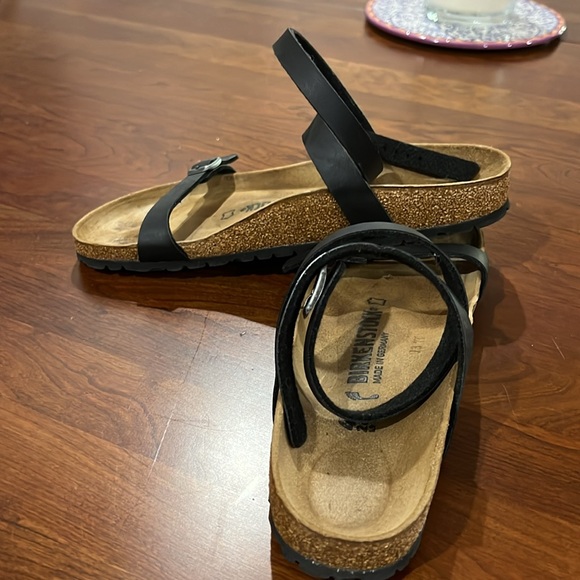 Birkenstock Women's Ankle Strap Sandals, size 40 - Picture 3 of 3
